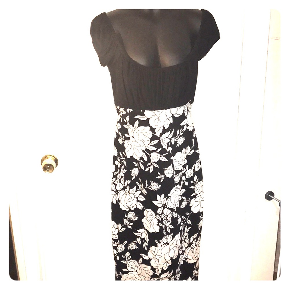 Pinup, vintage dress.  High waist, ruched bust.
